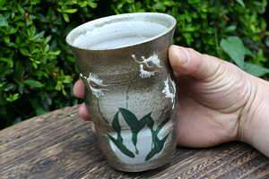 陶器　ビアカップ　ビールコップ　オリジナル