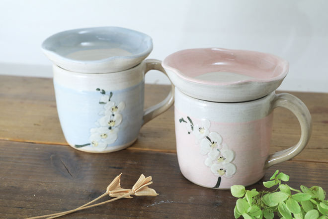 オーダーメイド品　胡蝶蘭　蓋付きマグカップ