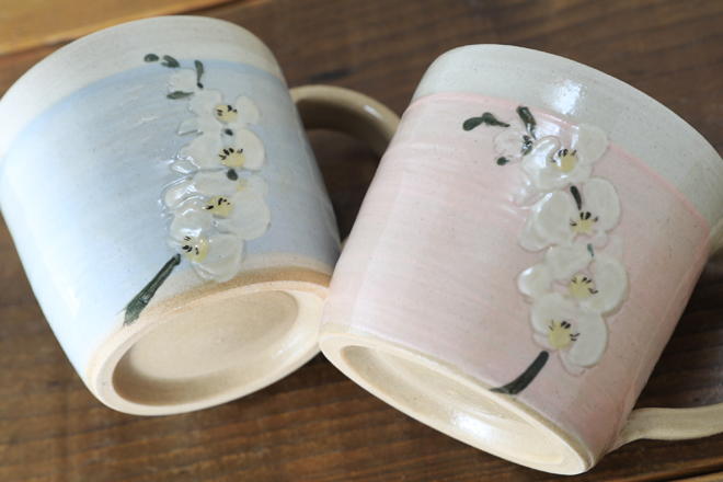 オーダーメイド品　胡蝶蘭　蓋付きマグカップ