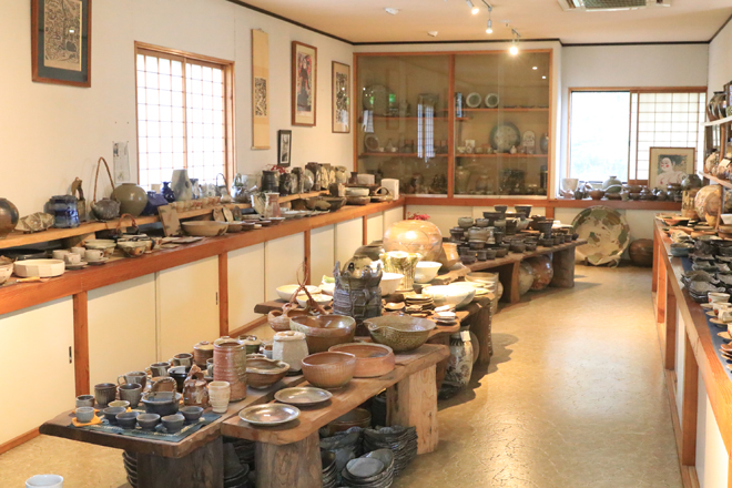 陶芸の丘よこやま2Fギャラリー 植木鉢 作家 陶芸家